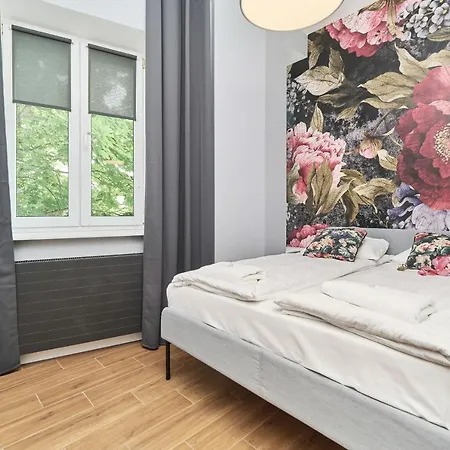 City Center Saint Anthony By Renters Appartamento *